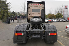 东风商用车 天龙旗舰KX 560马力 6X4牵引车