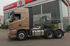 东风商用车 天龙旗舰KX 560马力 6X4牵引车