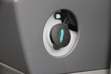 �й�����HOWO ���� ����� 116���� 3.3���Ű������Ῠ(ZZ1047C2813E145)ͼƬ