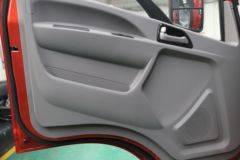 中国重汽HOWO 悍将 经典款 116马力 3.3米排半栏板轻卡(ZZ1047C2813E145)