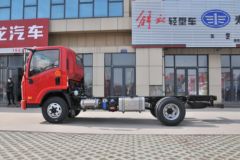 大运 新奥普力 156马力 4.12米单排栏板轻卡(CGC1047HDE33E)