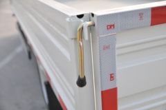 大运 新奥普力中体 116马力 4.12米单排栏板轻卡(CGC1048HDC33E)