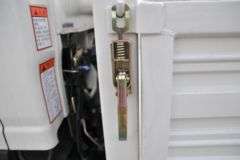 大运 新奥普力 95马力 4.12米单排栏板轻卡(CGC1048HDC33E)