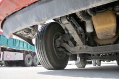 东风柳汽 乘龙H5中卡 290马力 6X2 9.4米仓栅式载货车(LZ5250CCYH7CB) 东风柳汽 乘龙H5中卡 290马力 6X2 9.4米仓栅式载货车(LZ5250CCYH7CB)