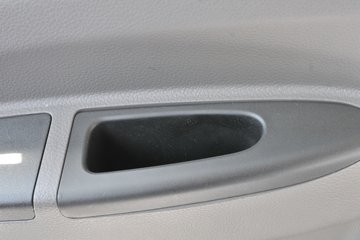 ��� ��VH 130���� 4X2 4.21��ƽ�����䳵ͼƬ