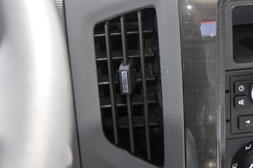 ��� ��VH 130���� 4X2 4.21��ƽ�����䳵ͼƬ