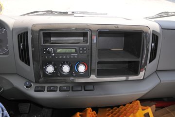 ��� ��VH 130���� 4X2 4.21��ƽ�����䳵ͼƬ