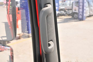 ��� ��VH 130���� 4X2 4.21��ƽ�����䳵ͼƬ