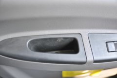 解放 虎VH 130马力 4X2 4.21米平板运输车(CA5043TPBP40K2L1E5A84)