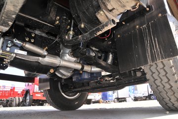 ��� ��VH 130���� 4X2 4.21��ƽ�����䳵ͼƬ