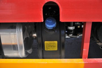 ��� ��VH 130���� 4X2 4.21��ƽ�����䳵ͼƬ