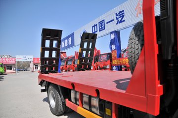 ��� ��VH 130���� 4X2 4.21��ƽ�����䳵ͼƬ