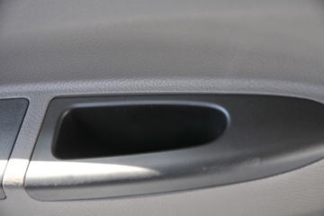 ��� ��VN 110���� 4.21�׵��������Ῠ(CA1040P40K50L1E5A84)ͼƬ