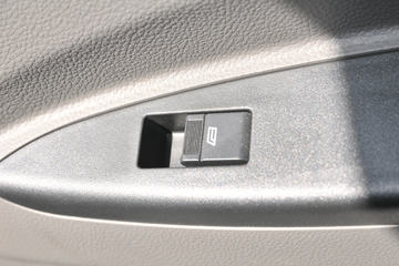 ��� ��VN 130���� 4.2�׵��������Ῠ(6��)(CA1040P40K56L2E5A84)ͼƬ