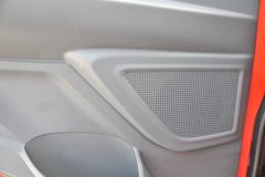 东风 多利卡D6-L 锐能版 130马力 3.8米排半栏板轻卡(EQ1041L8BDB)