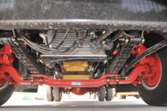 东风 多利卡D6-L 锐能版 130马力 3.8米排半栏板轻卡(EQ1041L8BDB)