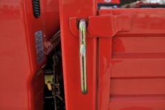 东风 多利卡D6-L 锐能版 130马力 3.8米排半栏板轻卡(EQ1041L8BDB)