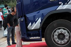 沃尔沃 FH16重卡 660马力 6X4 牵引车（沃尔沃帆船赛纪念版）