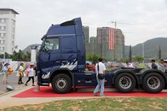 沃尔沃 FH16重卡 660马力 6X4 牵引车（沃尔沃帆船赛纪念版）