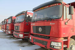 陕汽 德龙F2000重卡 336马力 6X4 5.4米自卸车(SX3255DM354) 陕汽 德龙F2000重卡 336马力 6X4 5.4米自卸车(SX3255DM354)