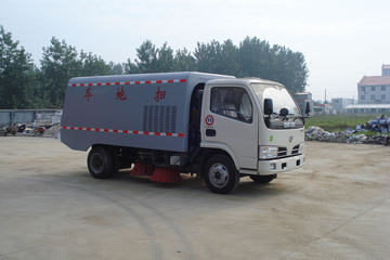东风 福瑞卡 95马力 4X2 扫路车(炎帝牌)(SZD5060TSLE)