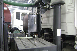 东风商用车底盘&nbsp;扫路车底盘图片