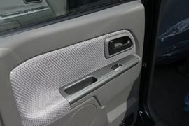 御骏&nbsp;皮卡驾驶室                                               图片