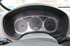 御骏&nbsp;皮卡驾驶室                                               图片