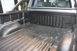 大柴神至尊&nbsp;皮卡外观                                                图片