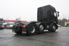 雷诺 Premium 380 DXi系列重卡 380马力 6X2 牵引车(中提升桥)