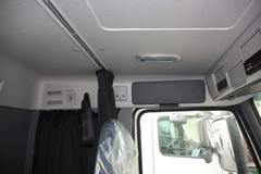 沃尔沃 FM重卡 400马力 6X4 牵引车