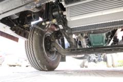 青岛解放 龙VH 运满满定义车 240马力 4X2 6.65米厢式载货车(CA5189CCYPK2L2E5A80)