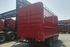 新奥普力&nbsp;养蜂车外观图片