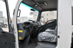 凯马 凯捷M3 110马力 4.2米单排栏板轻卡(KMC1042A33D5)