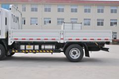 凯马 凯捷M3 110马力 4.2米单排栏板轻卡(KMC1042A33D5)