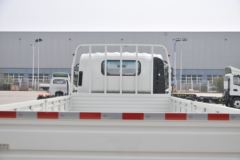 凯马 凯捷M3 110马力 4.2米单排栏板轻卡(KMC1042A33D5)