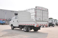 凯马 锐航X1 1.5L 113马力 汽油 2.92米双排仓栅式小卡(国六)(KMC5031CCYQ318S6)