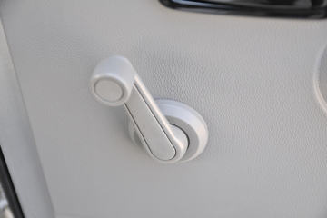 ���� ��� 1.6L 122���� 2.5��˫������΢��(����)ͼƬ