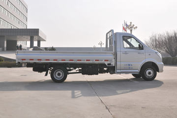 ���� ��� 1.6L 122���� 3.3�׵�������΢��(����)(KMC1033Q360D6)ͼƬ