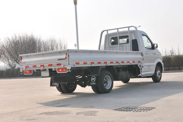 ���� ��� 1.6L 122���� 3.3�׵�������΢��(����)(KMC1033Q360D6)ͼƬ