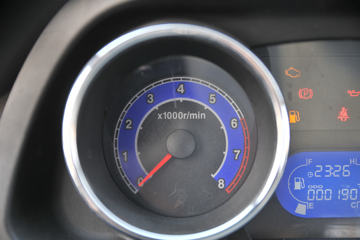 ���� ��� 1.6L 122���� 3.3�׵�������΢��(����)(KMC1033Q360D6)ͼƬ