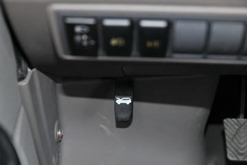 ���� ��� 1.6L 122���� 3.3�׵�������΢��(����)(KMC1033Q360D6)ͼƬ