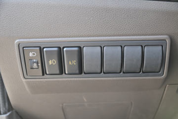 ���� ��� 1.6L 122���� 3.3�׵�������΢��(����)(KMC1033Q360D6)ͼƬ