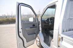 凯马 锐捷 1.6L 122马力 3.3米单排栏板微卡(国六)(KMC1033Q360D6)