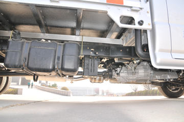 ���� ��� 1.6L 122���� 3.3�׵�������΢��(����)(KMC1033Q360D6)ͼƬ