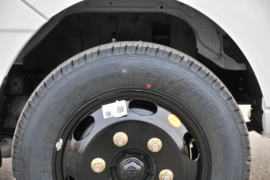 锐航X1&nbsp;自卸车底盘                                                图片