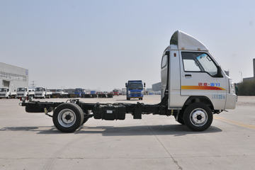 ���� ���� 1.5L 113���� ���� 3.6�׵��Ų�դʽ΢������(����)(KMC5031CCYQ318D6)ͼƬ