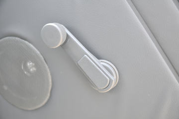 ���� ���� 1.5L 113���� ���� 3.6�׵��Ų�դʽ΢������(����)(KMC5031CCYQ318D6)ͼƬ