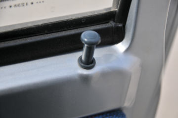 ���� ���� 1.5L 113���� ���� 3.6�׵��Ų�դʽ΢������(����)(KMC5031CCYQ318D6)ͼƬ