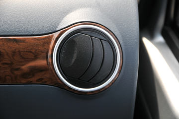 ���� ���� 1.5L 113���� ���� 3.6�׵��Ų�դʽ΢������(����)(KMC5031CCYQ318D6)ͼƬ